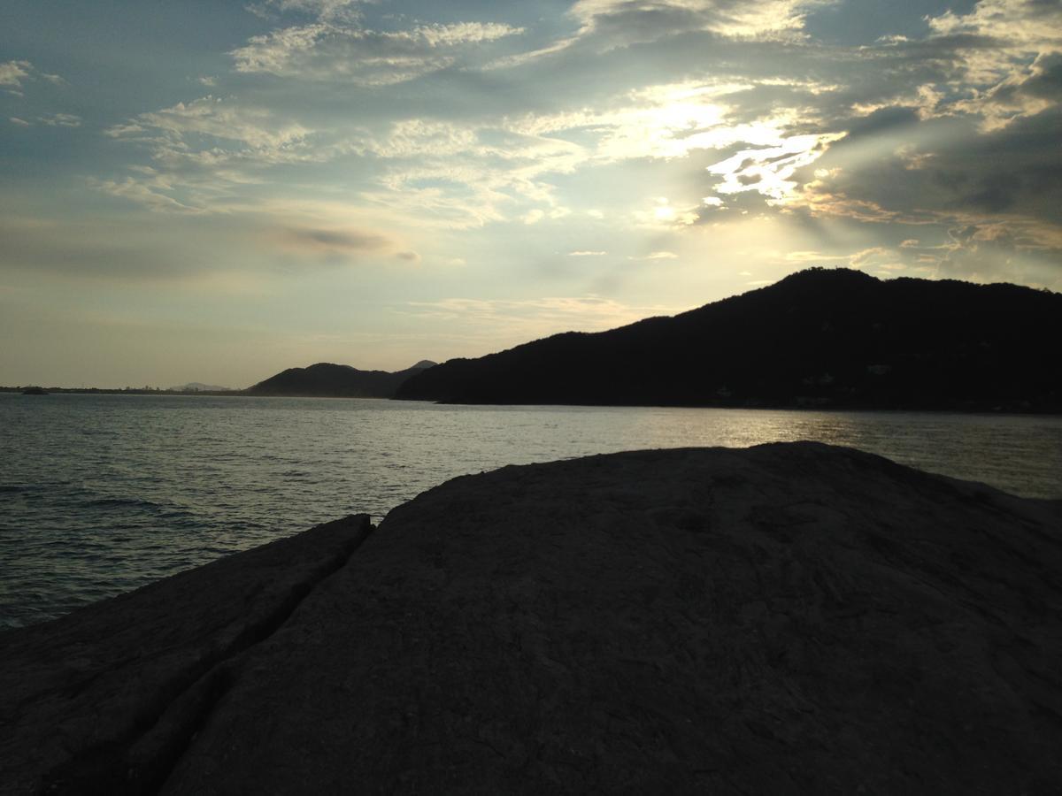 Guaiamu Suites อิลญาเบลา ภายนอก รูปภาพ