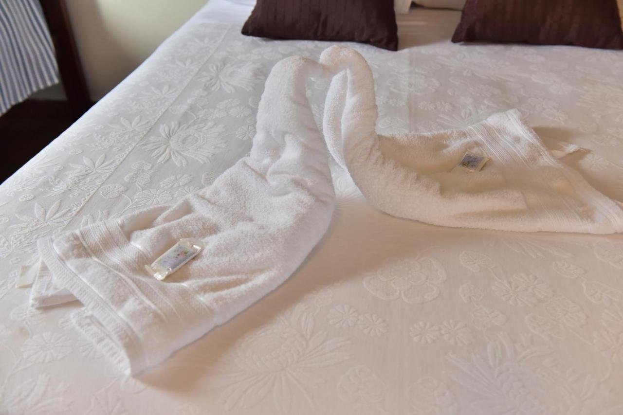Guaiamu Suites อิลญาเบลา ภายนอก รูปภาพ